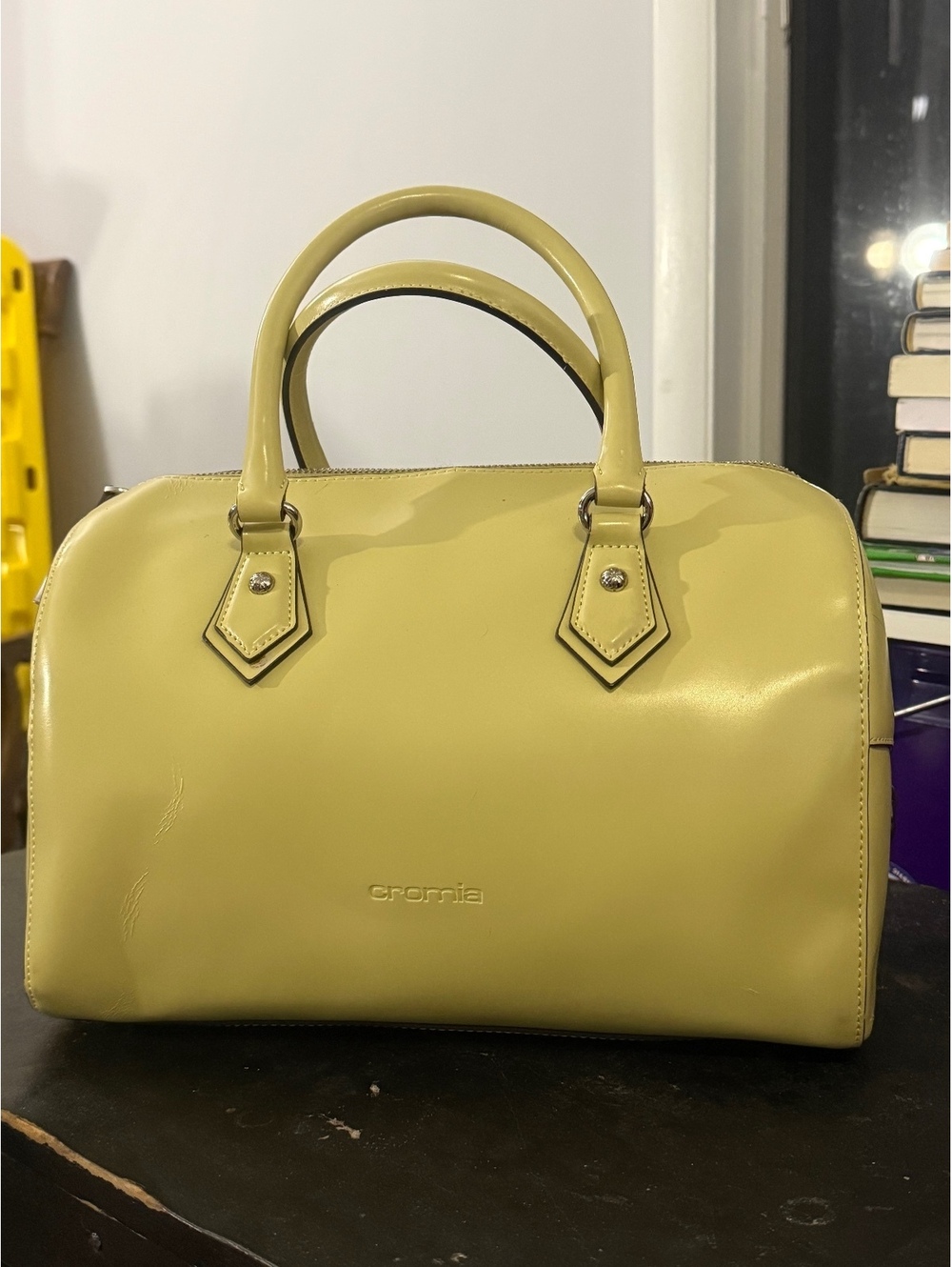 Cromia Made in Italy Genuine Leather Patent Satchel Handbag Chartreuse Green